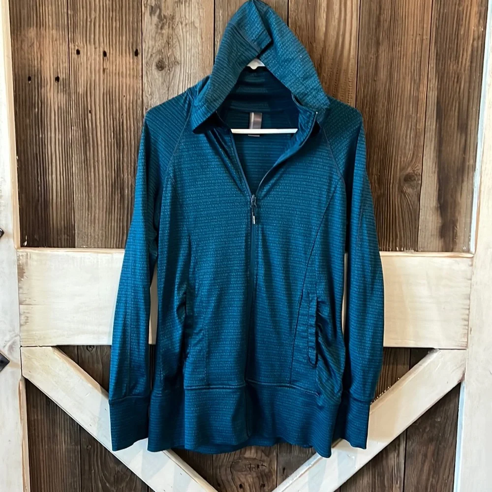 Jacket - Picture 1 of 5